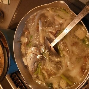 鰤のあら＆根菜の旨みたっぷり！ブリのあら汁